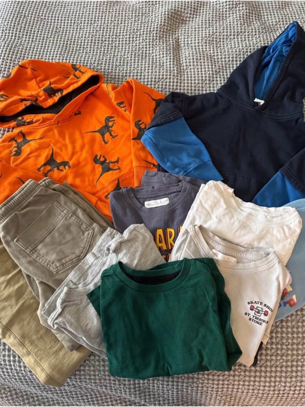 Bundle Of Boy clothes 6years old